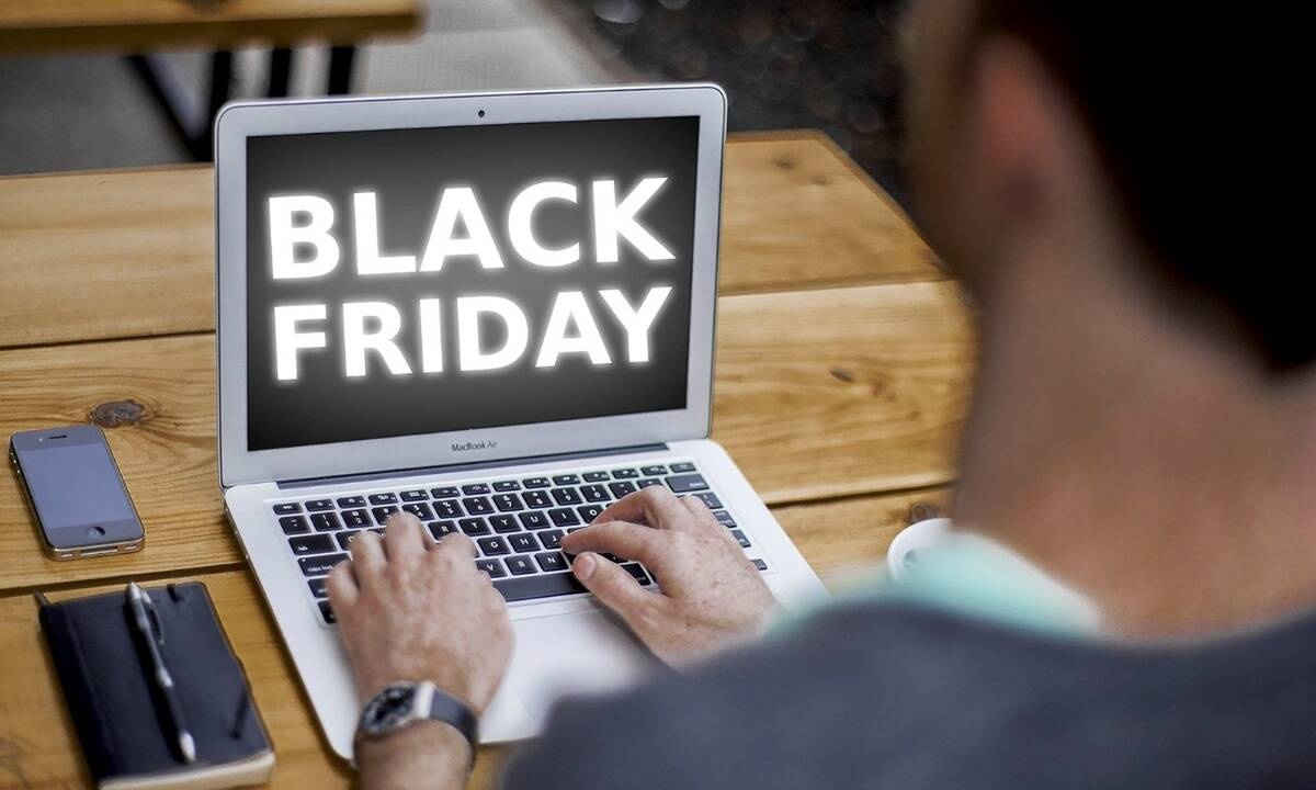 Black Friday 2020: Δείτε πότε πέφτει