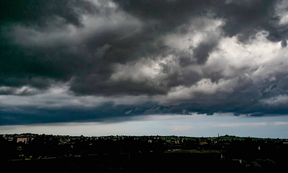Έκτακτο δελτίο επικίνδυνων καιρικών φαινομένων: Ισχυρές βροχές και καταιγίδες - Πού θα χτυπήσουν