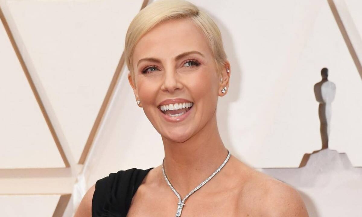 Charlize Theron: Αυτό είναι το μυστικό της διατροφής της και είναι απλό
