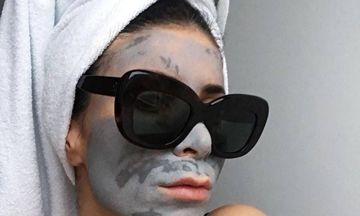 10 μάσκες που κοστίζουν κάτω από 5€ για να περάσει πιο όμορφα η καραντίνα