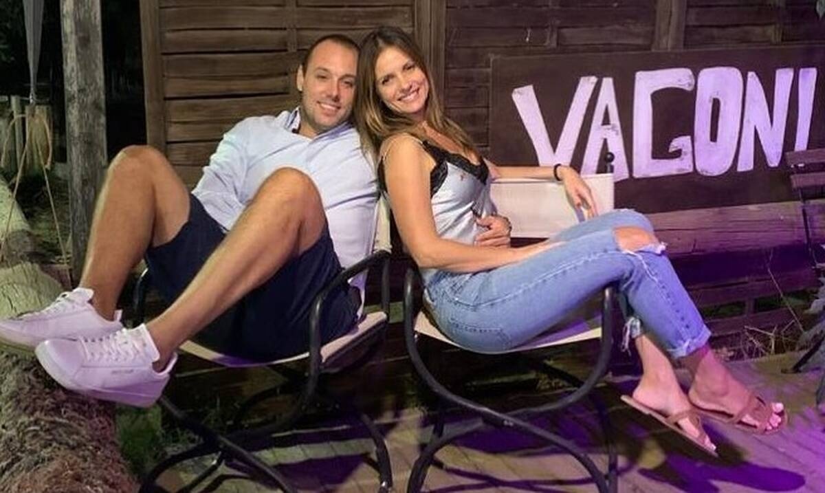 Βασίλης Λιάτσος: Μύρισε Χριστούγεννα! Η σπάνια φωτογραφία με τα παιδιά του!