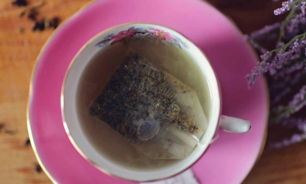 Τα θαυματουργά φακελάκια τσαγιού καταπραΰνουν τα μάτια μας