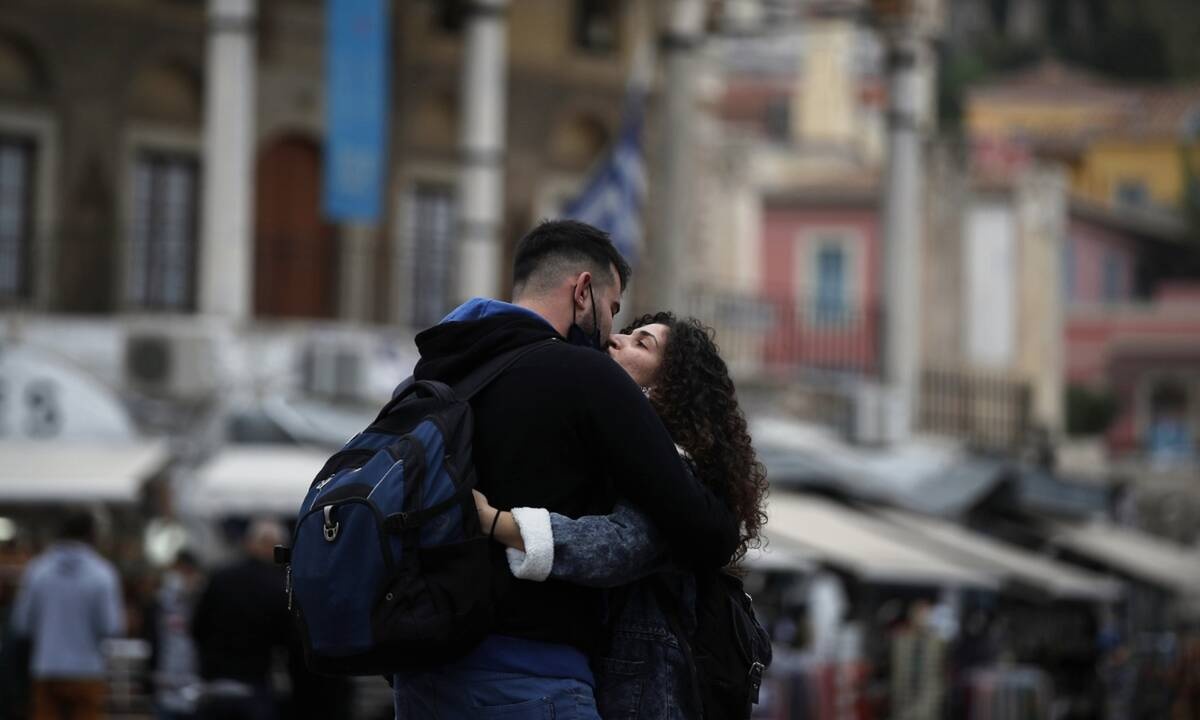 Lockdown: Μεγάλη η διασπορά του κορονοϊού στην Ελλάδα – Η ημερομηνία ορόσημο για την άρση των μέτρων