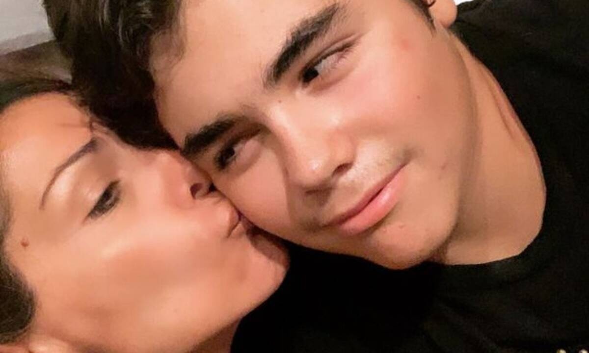 Δέσποινα Βανδή: Ο γιος της έφτιαξε μπισκότα - Δείτε φωτογραφίες