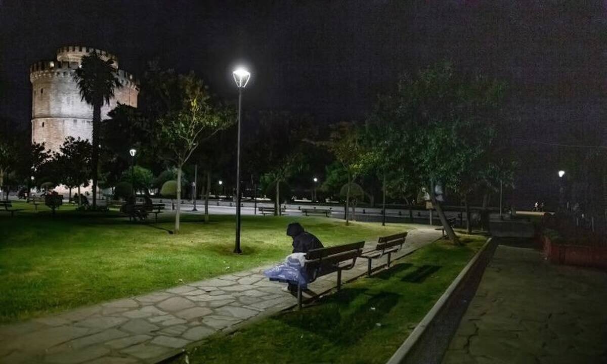 Κρούσματα σήμερα: Μολυσμένη όλη η Ελλάδα -  «Φλέγονται» Αθήνα, Θεσσαλονίκη, Πέλλα και Λάρισα