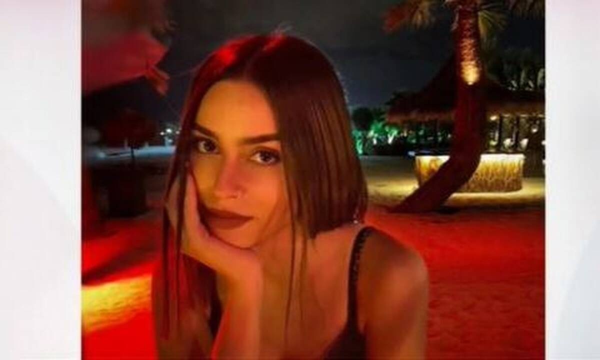 Θρήνος για τη 19χρονη Γιάννα: Το φρικτό τροχαίο στη Βουλιαγμένης - Σπαρακτική έκκληση των γονιών της