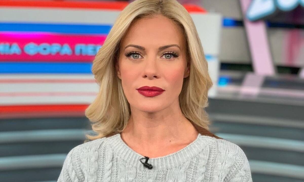 4 φορές που είδαμε τη Μακρυπούλια με πουλόβερ και ενθουσιαστήκαμε