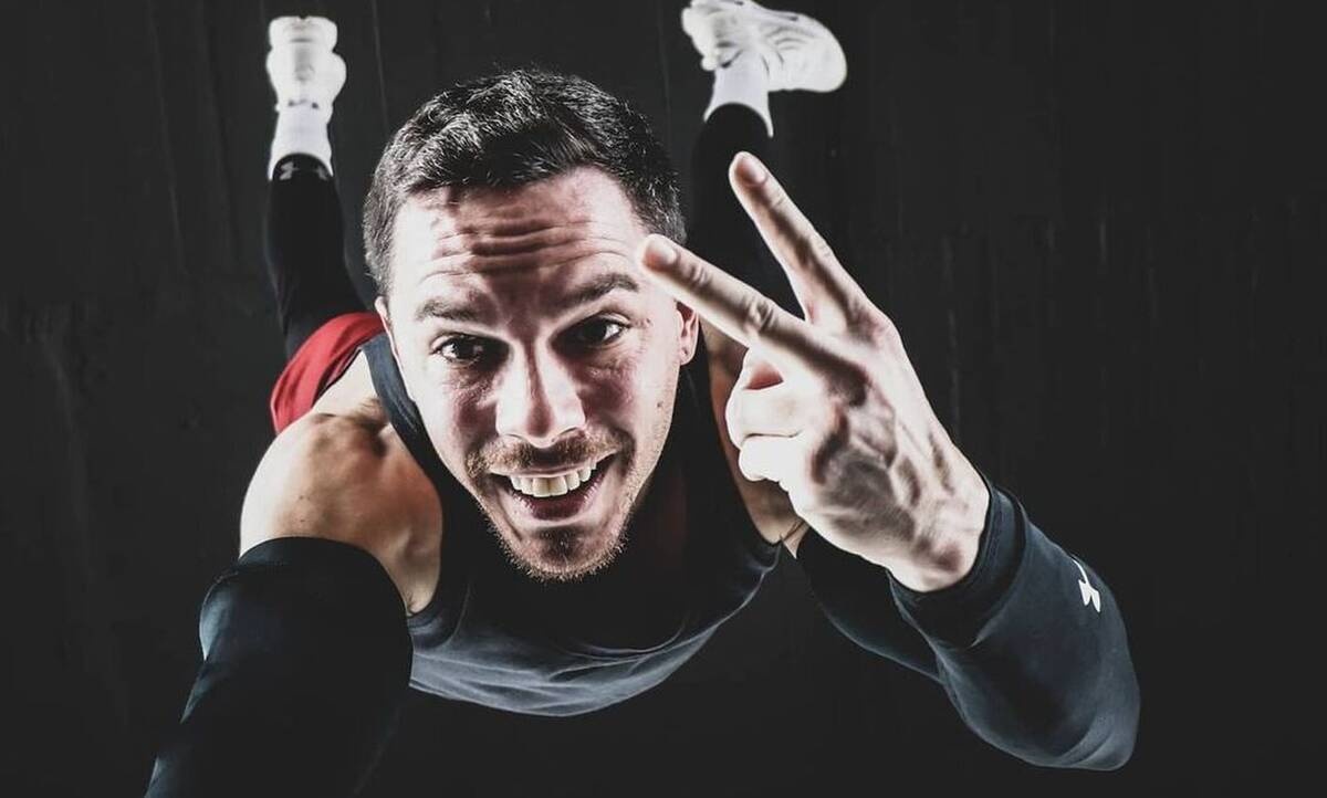 Γενέθλια για τον Πετρούνια: Πόσο χρονών έγινε; Δείτε την εντυπωσιακή τούρτα!