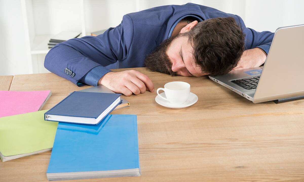 7 λόγοι που είστε μονίμως κουρασμένοι (βίντεο)