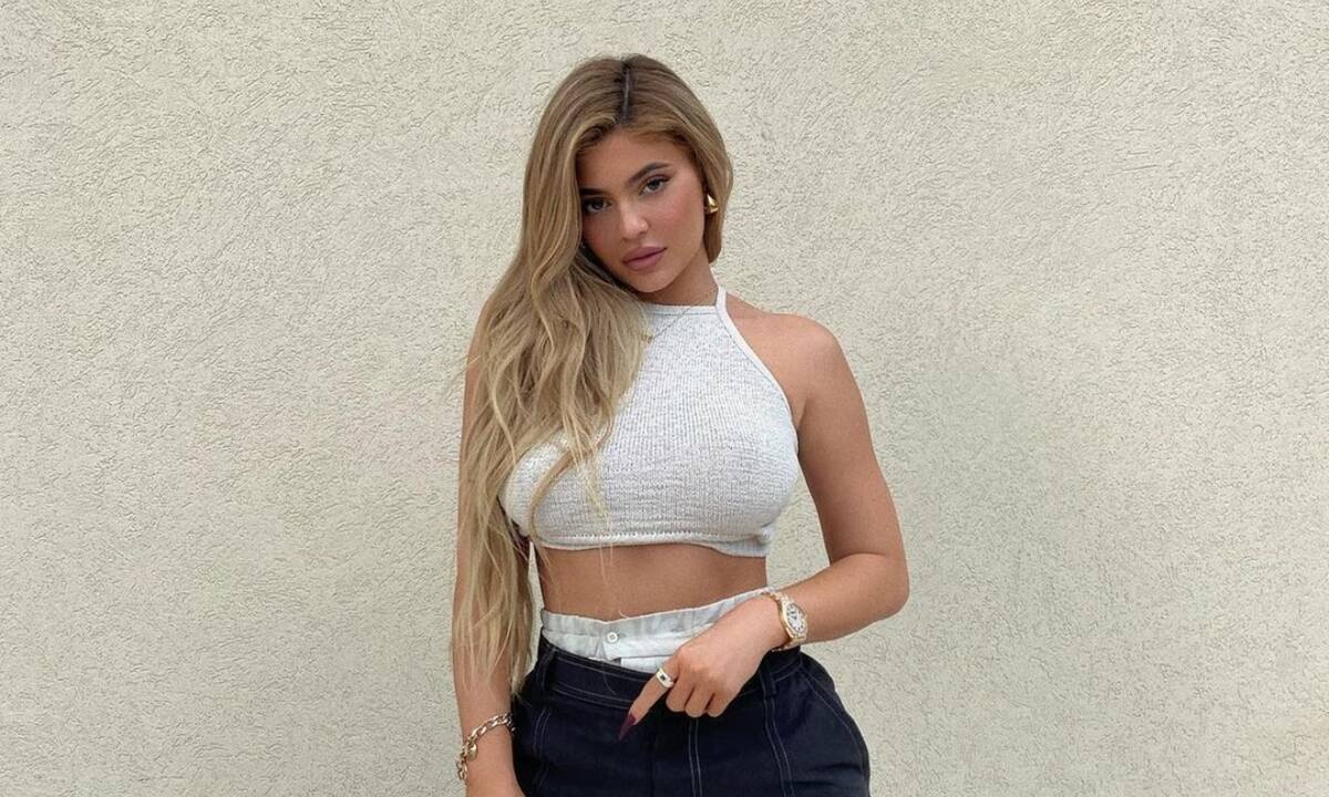 Η νέα αλλαγή στα μαλλιά της Kylie Jenner θα σε εκπλήξει