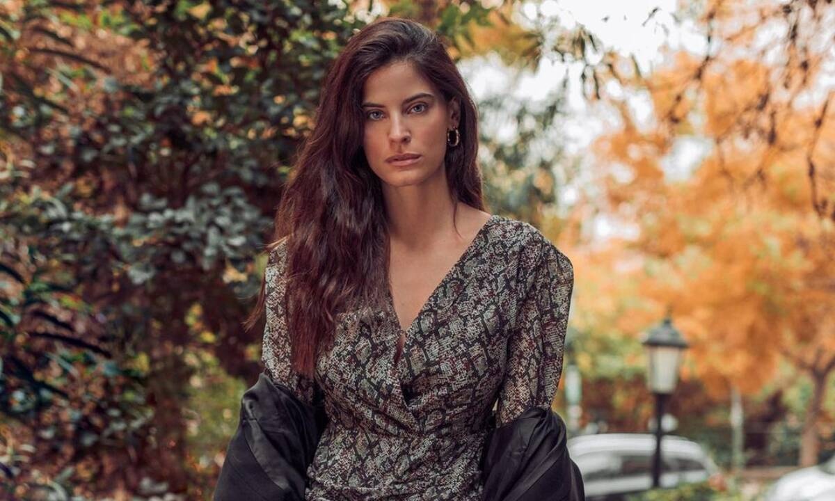 Βρήκαμε τα ωραιότερα χειμερινά comfy looks της Χριστίνας Μπόμπα