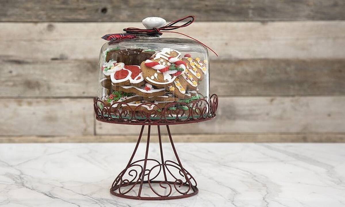 Φτιάξτε εύκολα και πεντανόστιμα gingerbread cookies όπως ο Πετρετζίκης