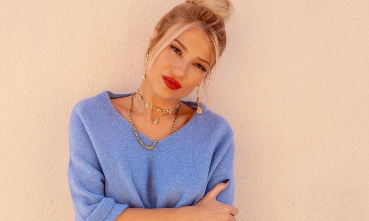 Φαίη Σκορδά: Είδες το απίστευτο ρεκόρ της στο Instagram;