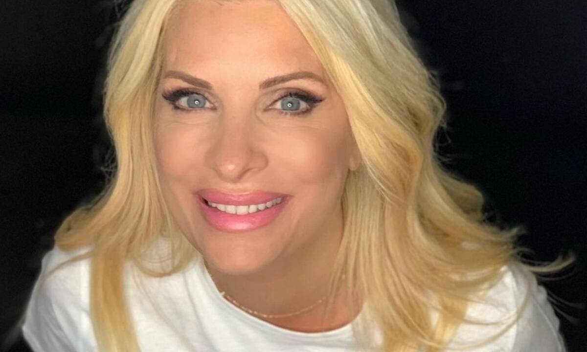 Ελένη Μενεγάκη: Η κατηγορία στο Instagram και η απάντησή της 