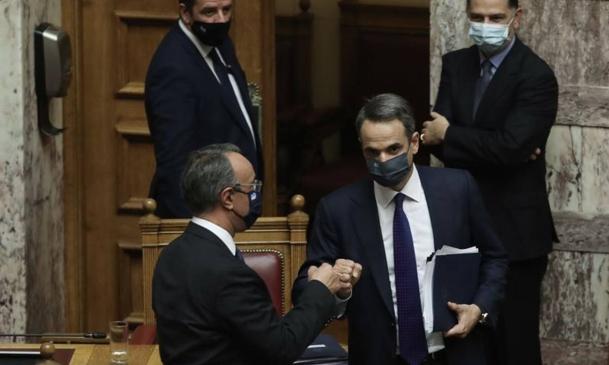 Βουλή: Υπερψηφίστηκε με 158 «Ναι» ο Προϋπολογισμός για το 2021