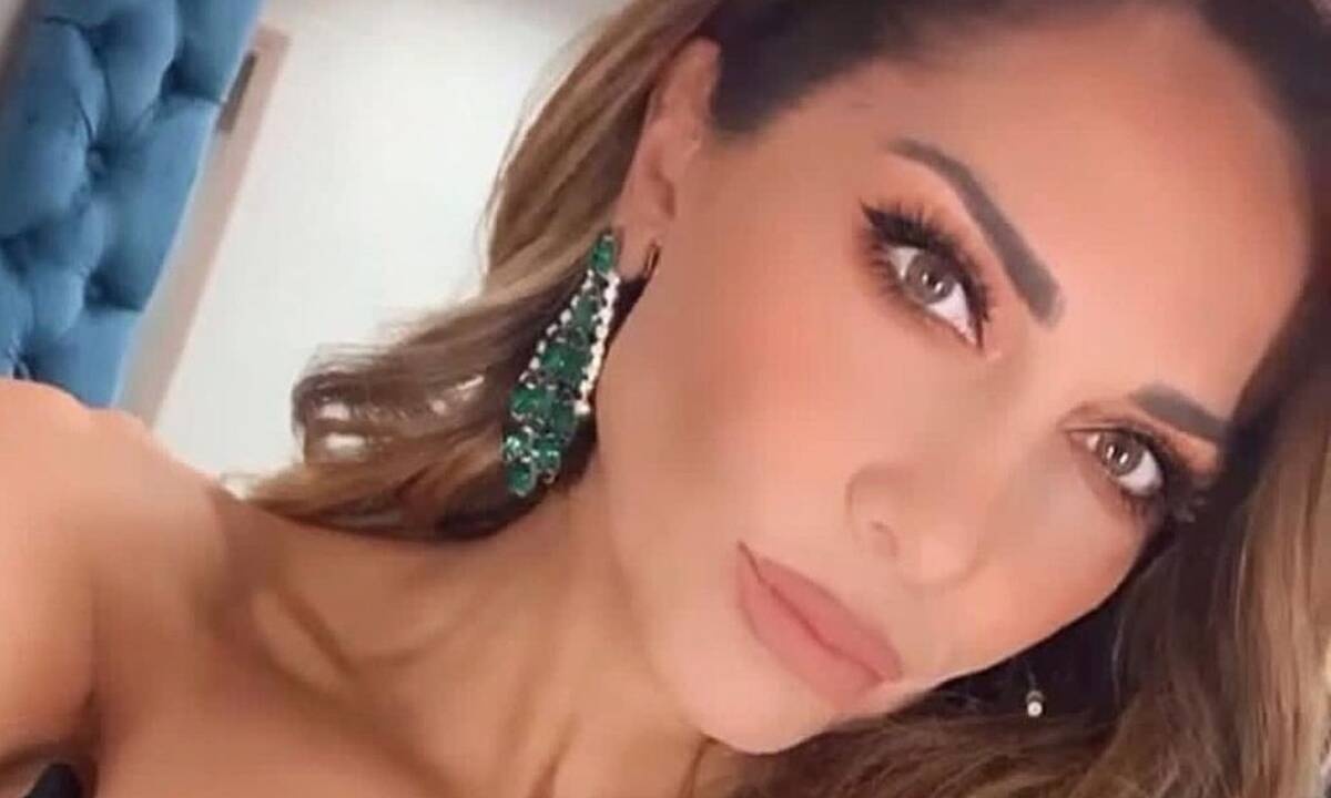 Όλοι μιλάνε σήμερα για το ονειρεμένο φόρεμα της Δέσποινας Βανδή