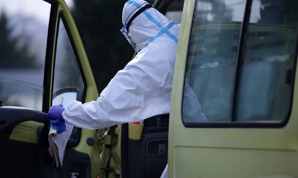 Κρούσματα σήμερα: 1.047 νέα ανακοίνωσε ο ΕΟΔΥ - 58 νεκροί σε 24 ώρες - 458 οι διασωληνωμένοι