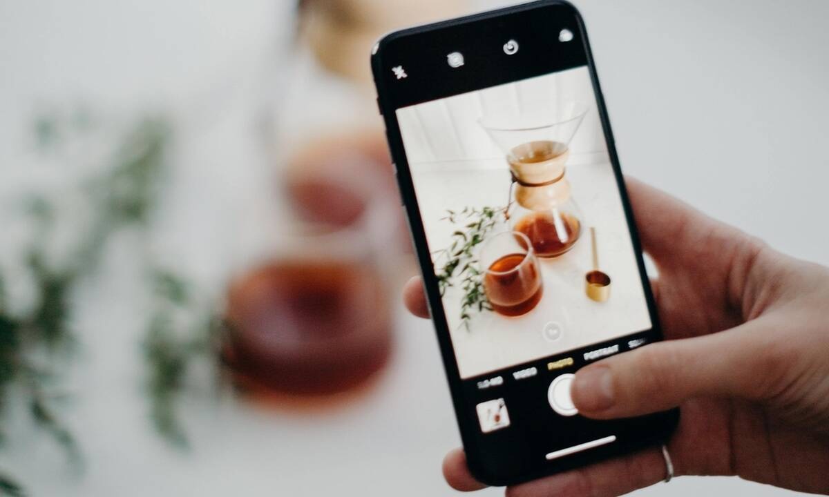 Πώς να χρησιμοποιήσεις τα social media για να δημιουργείς πιο έξυπνα posts