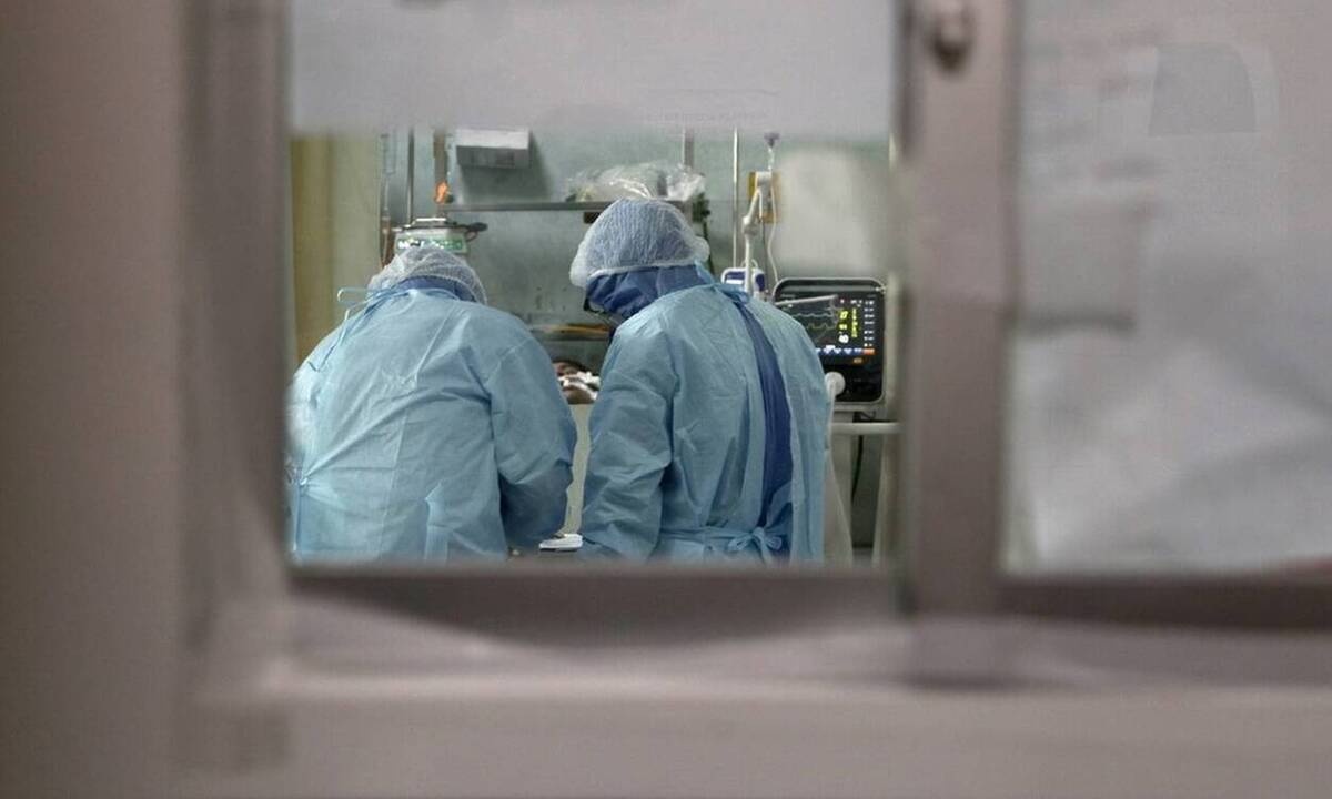 Κορονοϊός - Έρευνα: Ένας στους δέκα ασθενείς που έλαβε εξιτήριο νοσηλεύτηκε για δεύτερη φορά