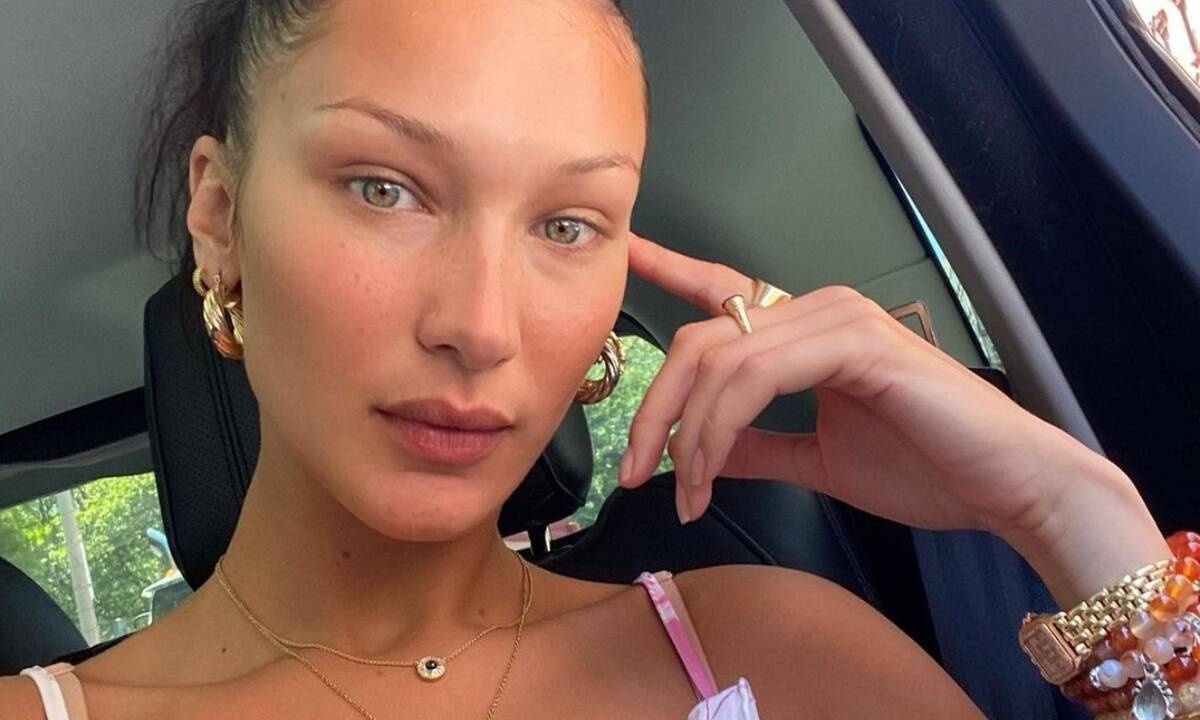10 σέξι φωτογραφίες της Bella Hadid που ξεπέρασαν τα 1 εκ. likes