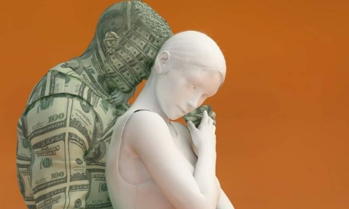 Ποια ζώδια επιλέγουν το ταίρι τους, με βάση το πορτοφόλι του;