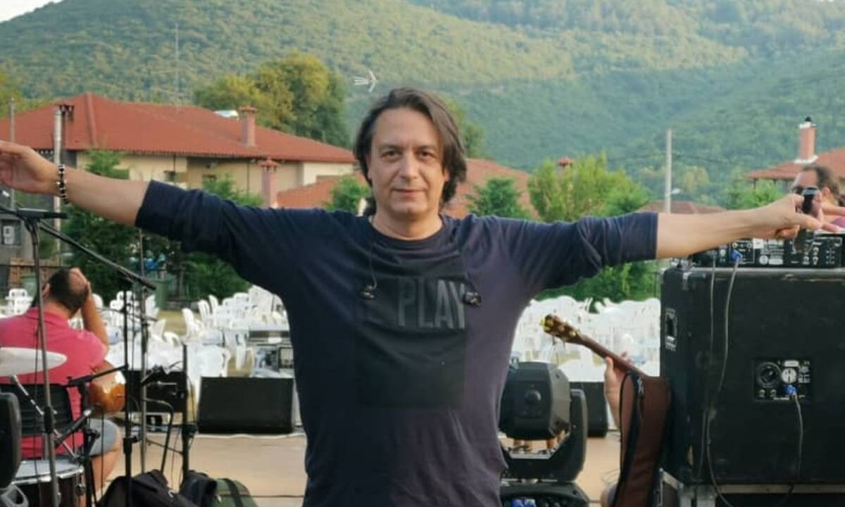 Γιάννης Κότσιρας: Μας δείχνει τους γιους του μετά από καιρό (pics)