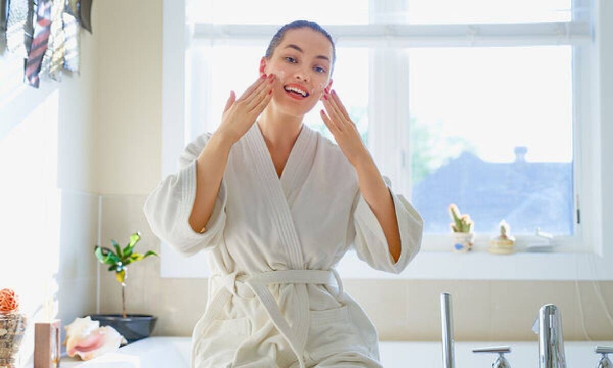 13 φυσικά έλαια που καταπολεμούν τις ρυτίδες