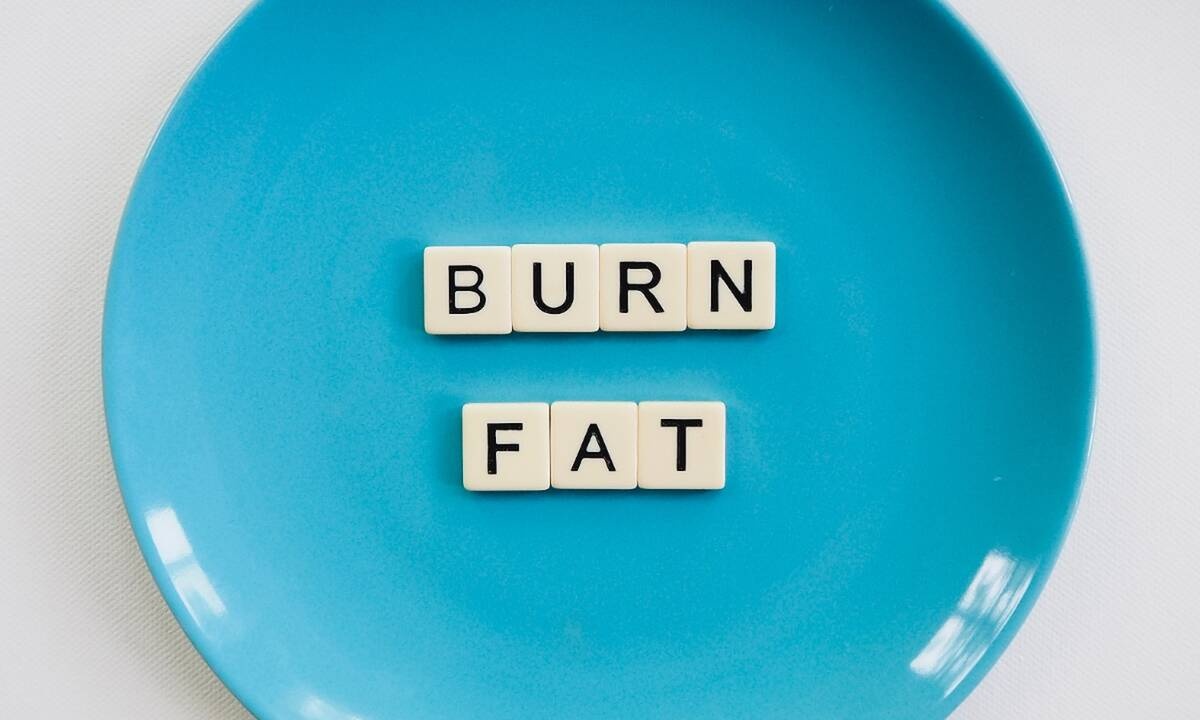 5 τροφές που πρέπει να βγάλεις εδώ και τώρα από το διατροφολόγιό σου