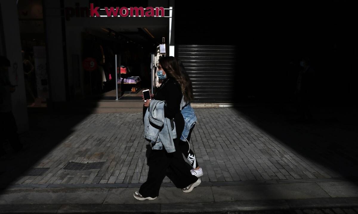 Lockdown: «Βόμβα»! Ερχεται απαγόρευση κυκλοφορίας από τις 6 το απόγευμα στην Αττική;