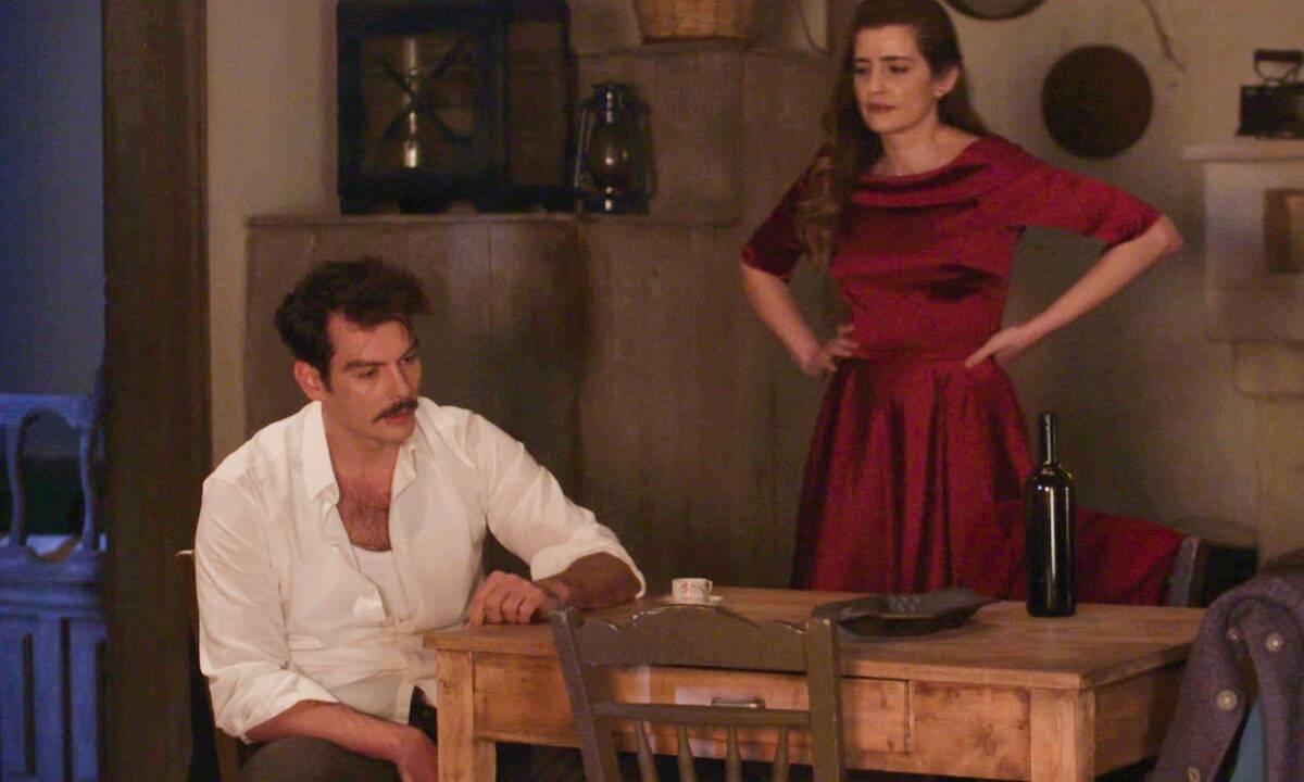 Άγριες Μέλισσες: Ο Κωνσταντής δίνει Οσκαρική ερμηνεία & το Twitter τον αποθεώνει