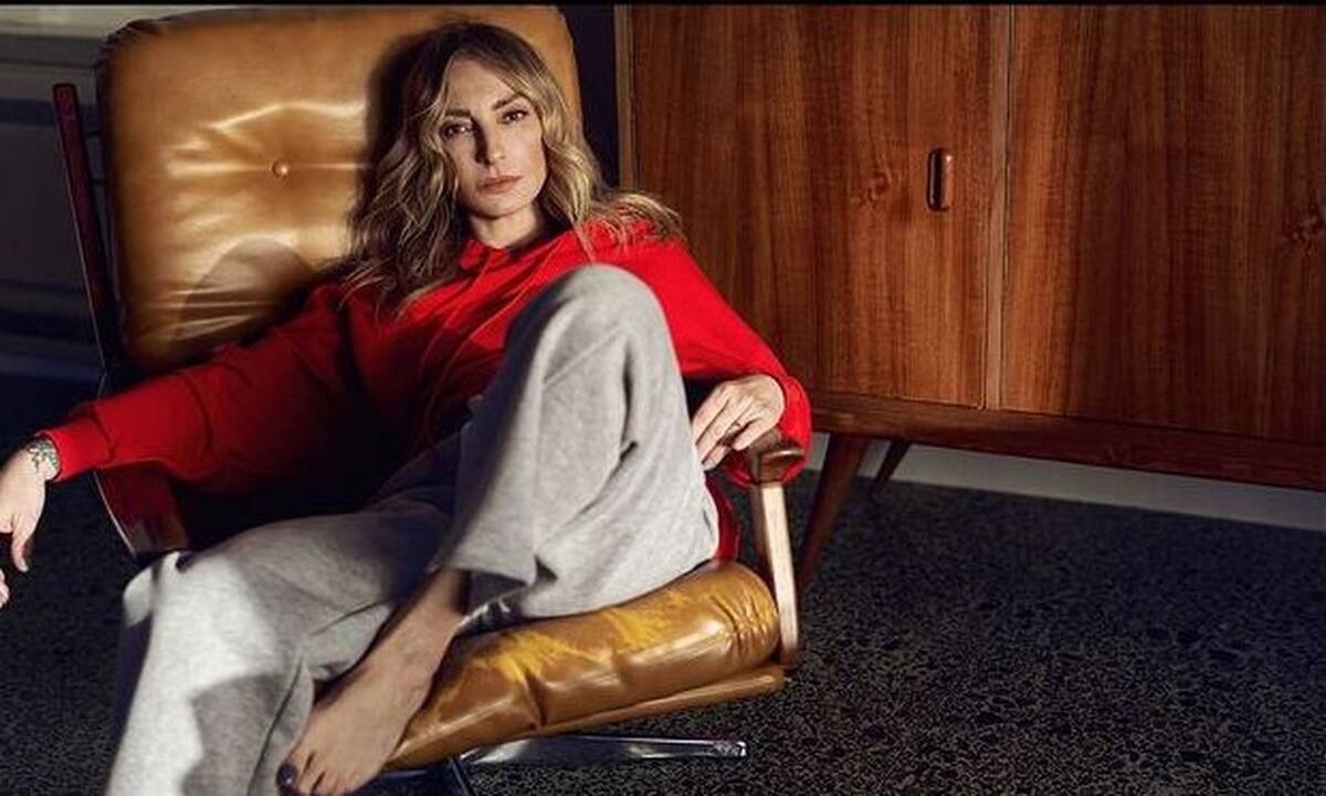 Ρούλα Ρέβη: Το απόλυτο outfit – Δες τη νέα στιλιστική της εμμονή και θα τη ζηλέψεις