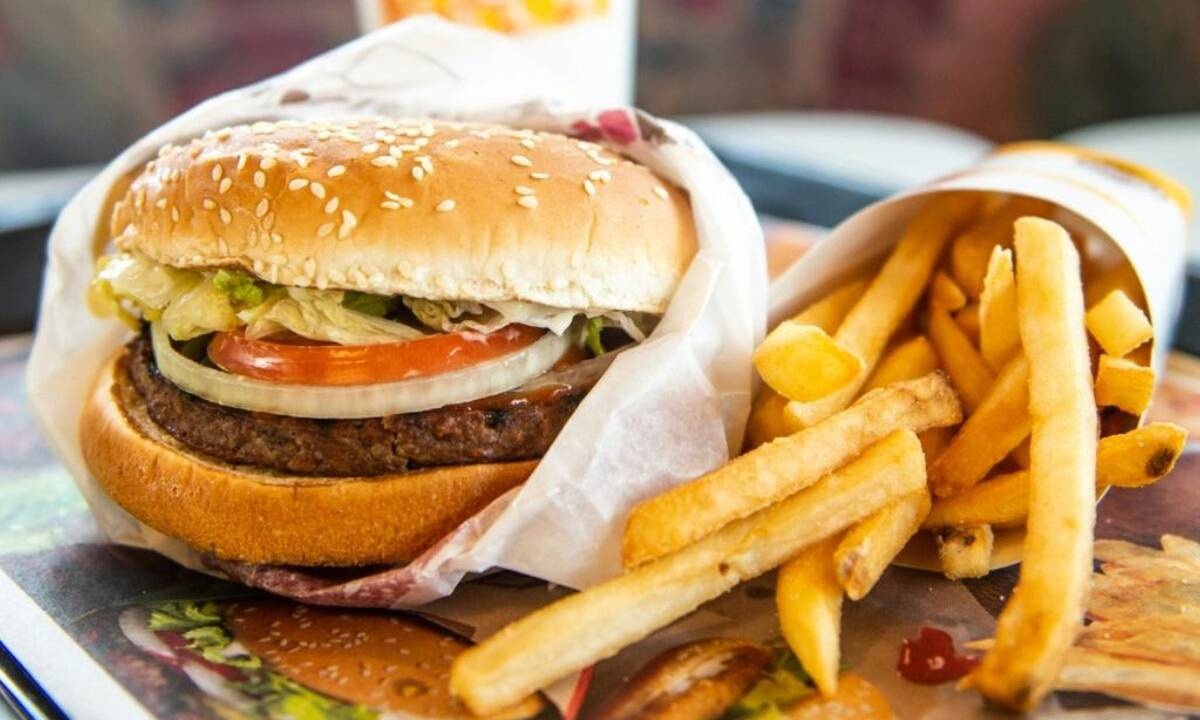 Φλεγμονώδεις τροφές: Τι προκαλούν στην καρδιά