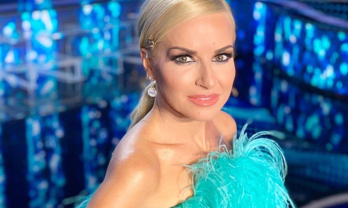 Μαρία Μπεκατώρου: Το φόρεμα του σημερινού YFSF θα συζητηθεί πολύ