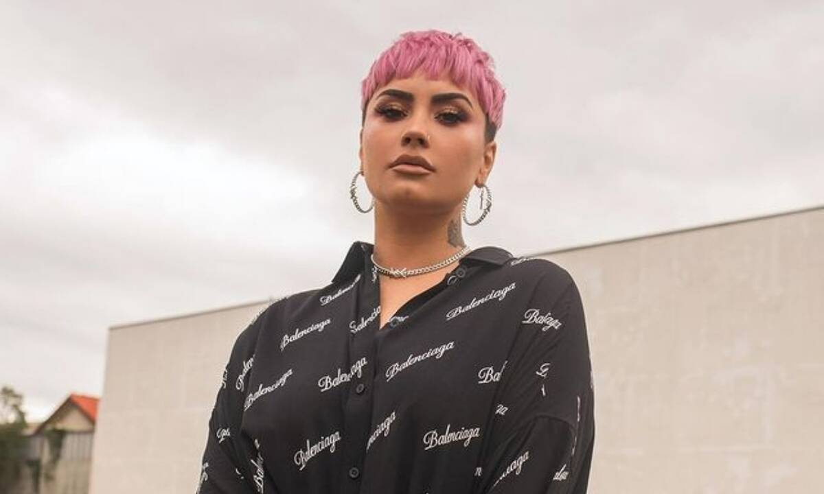 Μετά την καραντίνα θα κάνουμε όλες το μανικιούρ της Demi Lovato