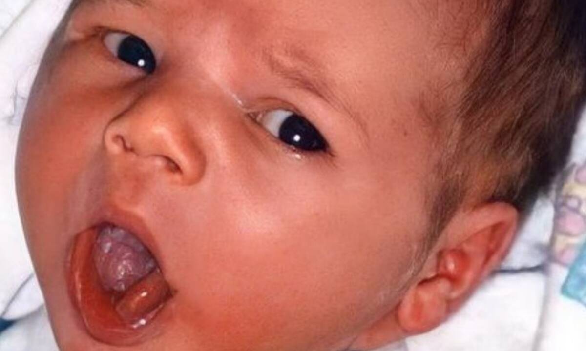 Το μωράκι της φωτογραφίας είναι πασίγνωστος τραγουδιστής