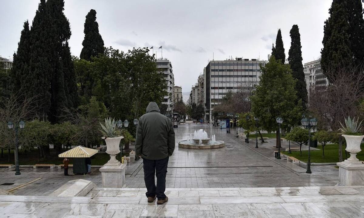 Καιρός: «Ψυχρό μέτωπο» φέρνει καταιγίδες και χιόνια - Πού θα είναι έντονα τα φαινόμενα (ΧΑΡΤΕΣ)