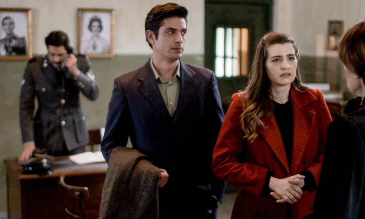 Άγριες Μέλισσες: Η Ελένη κατέθεσε και το Twitter αποθέωσε την ερμηνεία της