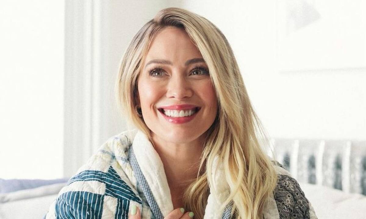 Hilary Duff: «Ο γιος μου με δίδαξε ότι η καρδιά μου μπορεί να μεγαλώνει»