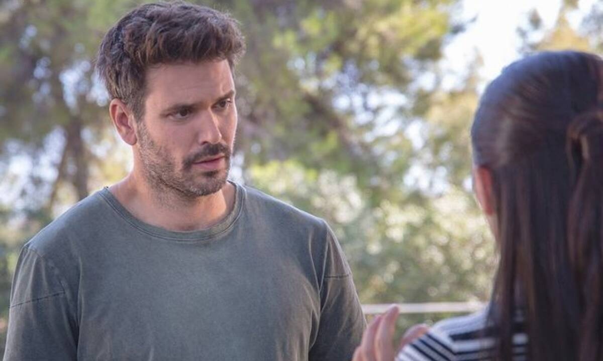 Εσύ θυμάσαι πού είδες πρώτη φορά τον Μιχάλη από τη σειρά «Αγγελική»; 