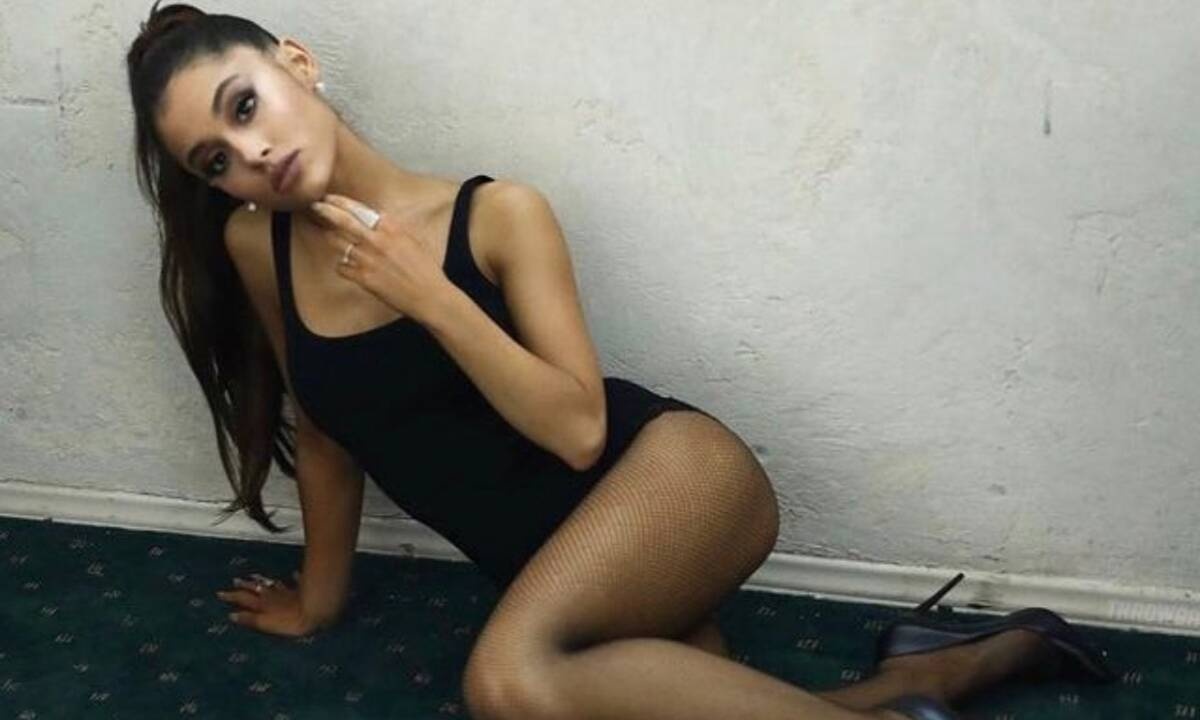 Η Ariana Grande θα είναι η νέα κριτής του «The Voice» (photo)