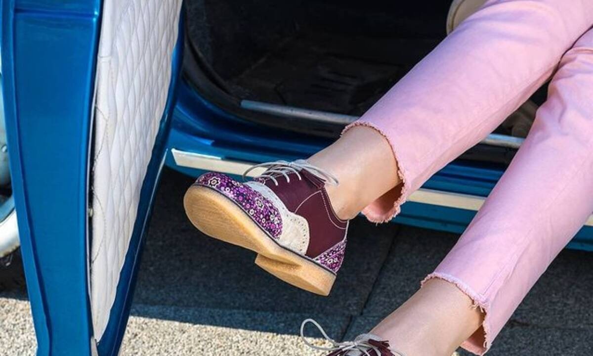 Αυτά είναι τα πιο στυλάτα παπούτσια για την άνοιξη: Τα φοράνε όλες!