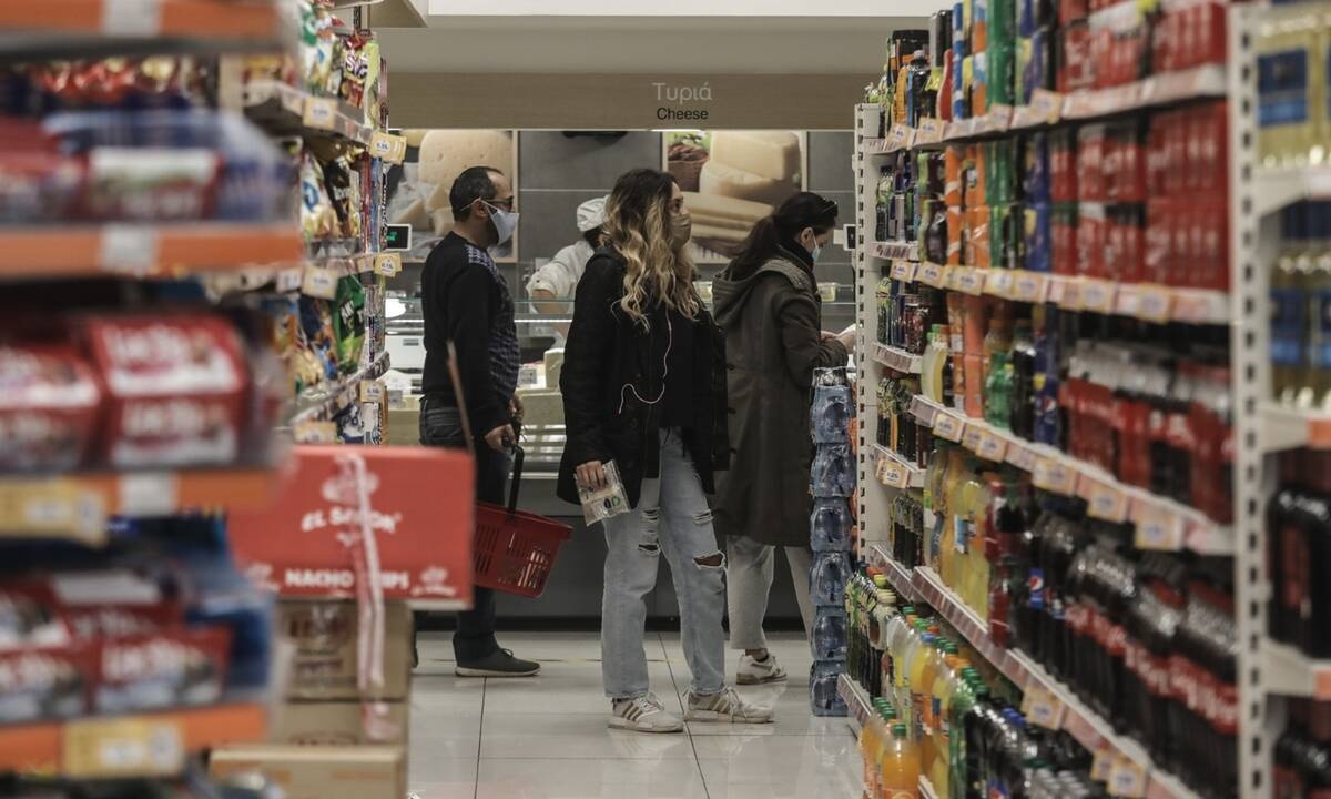 Σούπερ μάρκετ: Ποιες αλλαγές έρχονται από τη Δευτέρα (05/04)
