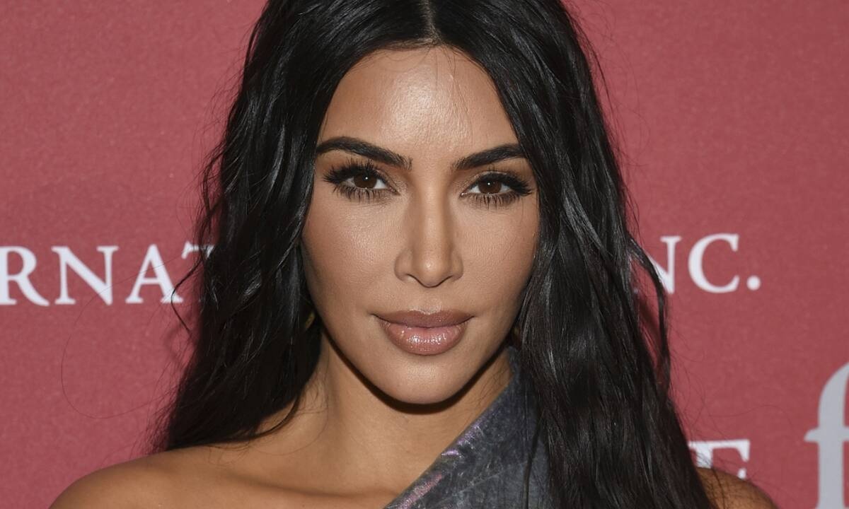 Η Kim Kardashian ανακηρύχθηκε και επίσημα... billionaire!