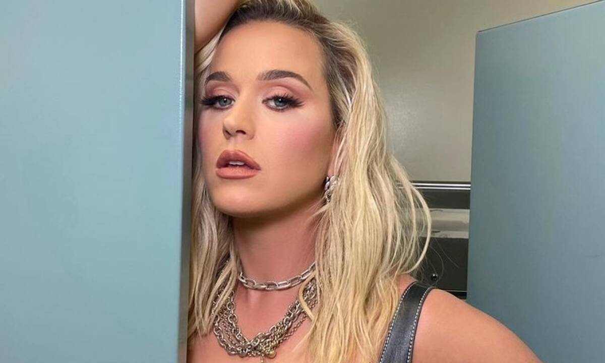 Απίστευτο! Η τραγουδίστρια αποκάλυψε τι δεν κάνει μετά τη γέννηση της κόρης της