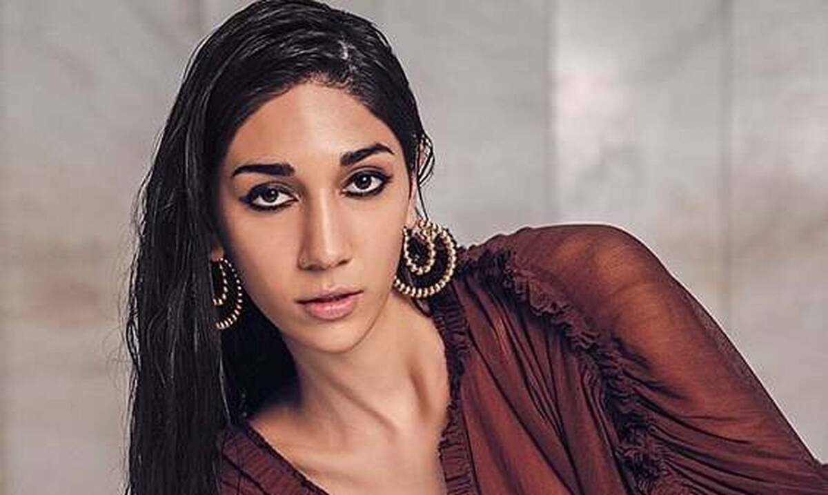 GNTM: Η Παρασκευή φωτογραφίζεται topless και ανεβάζει την... θερμοκρασία!