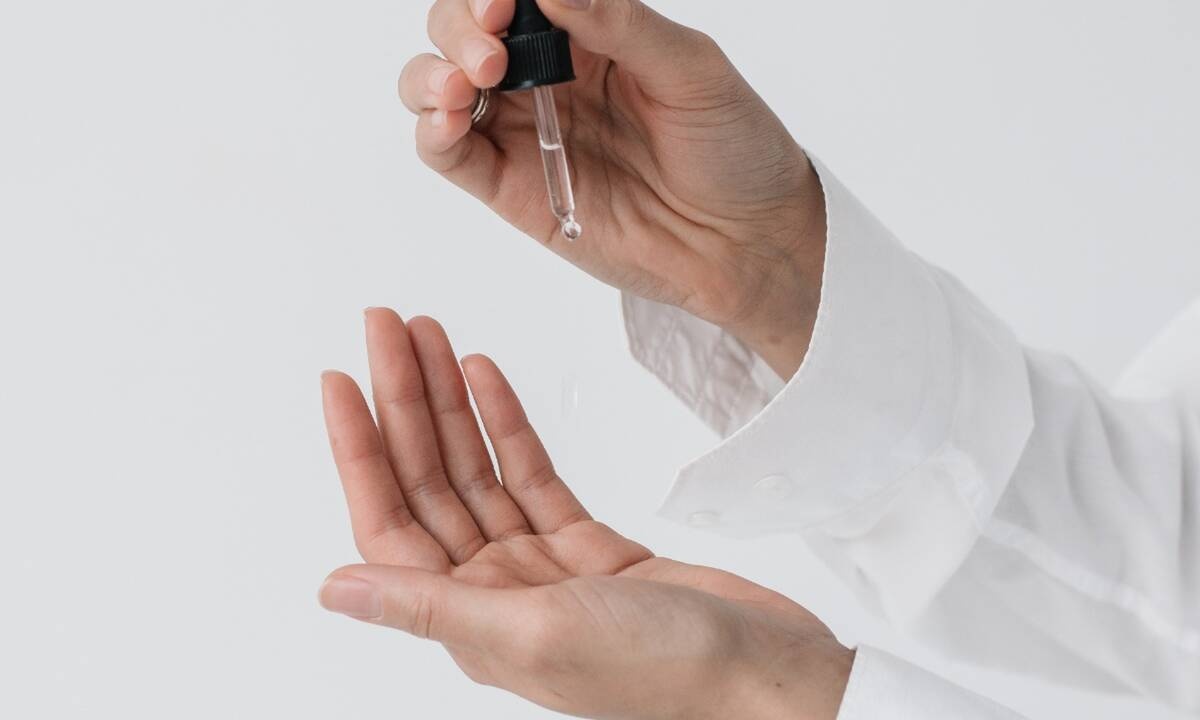 Argan oil: Οι λόγοι που θα σε κάνουν να μην το ξεχνάς ποτέ στη ρουτίνα ομορφιάς σου