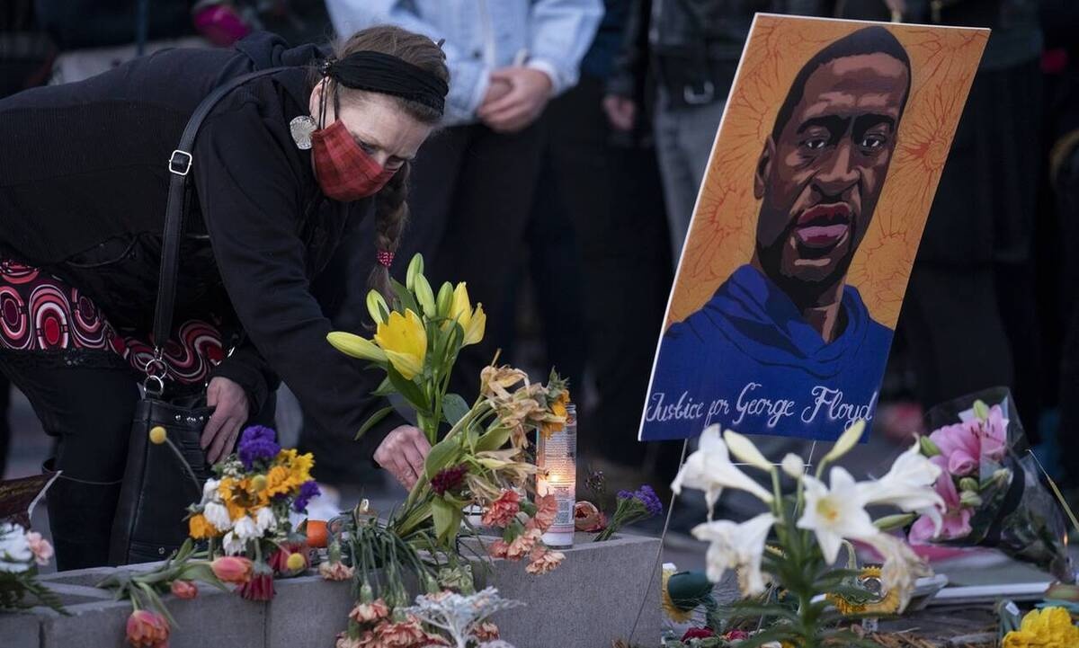 Δολοφονία Τζορτζ Φλόιντ: Ένοχος για φόνο ο πρώην αστυνομικός Ντέρεκ Σόβιν - Ποια ποινή αντιμετωπίζει