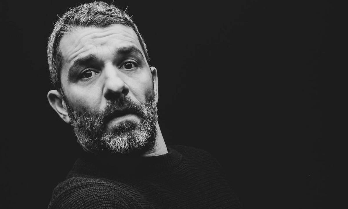 Πέτρος Λαγούτης: Έχετε δει τον ηθοποιό πως ήταν μικρός; Θα πάθετε... πλάκα!