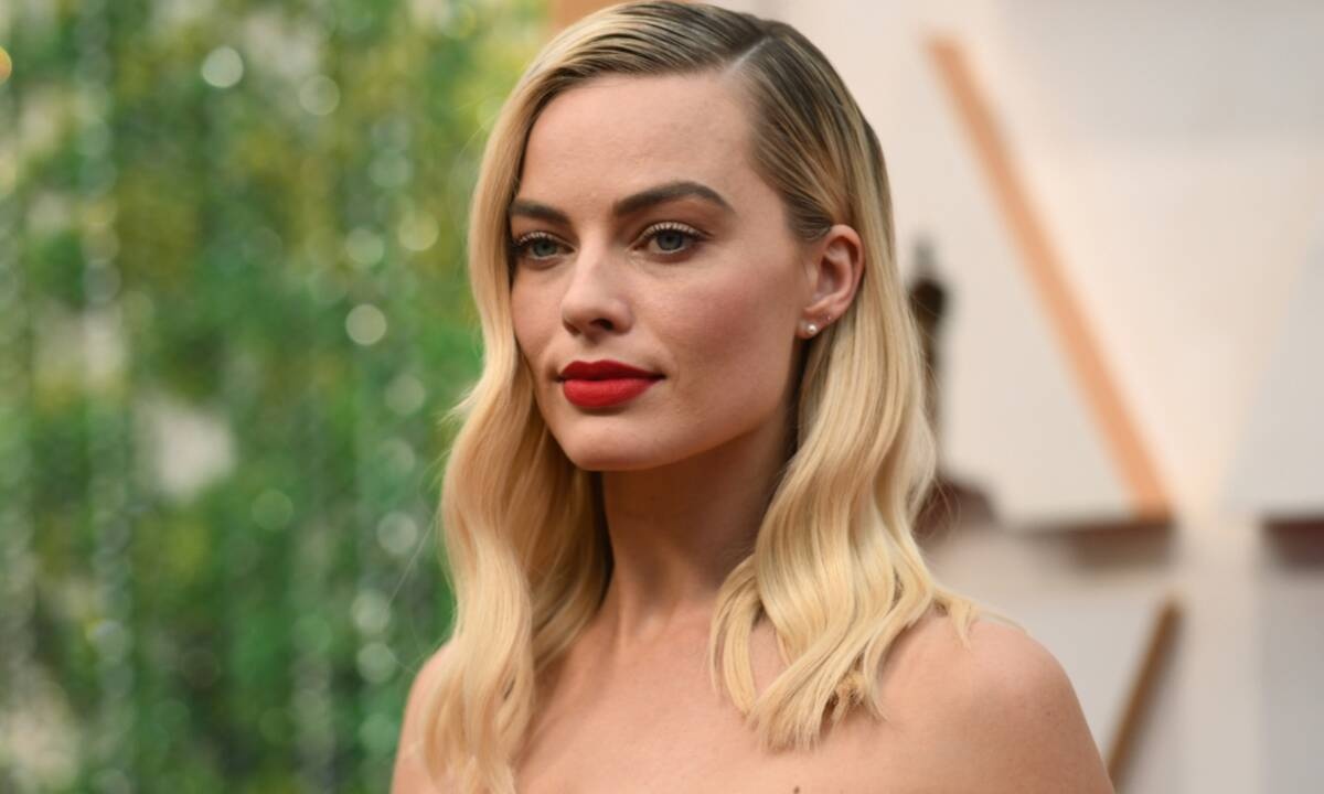 Όσκαρ 2021: Η Margot Robbie έκοψε τα μαλλιά της - Την αναγνωρίζεις;
