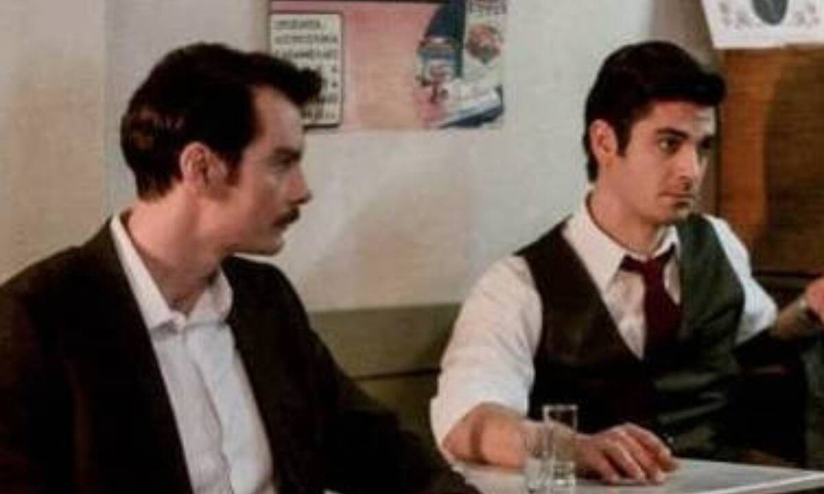 Άγριες Μέλισσες: Μετά από 2000 επεισόδια, συνέβη το απίστευτο - Το Twitter τρελάθηκε